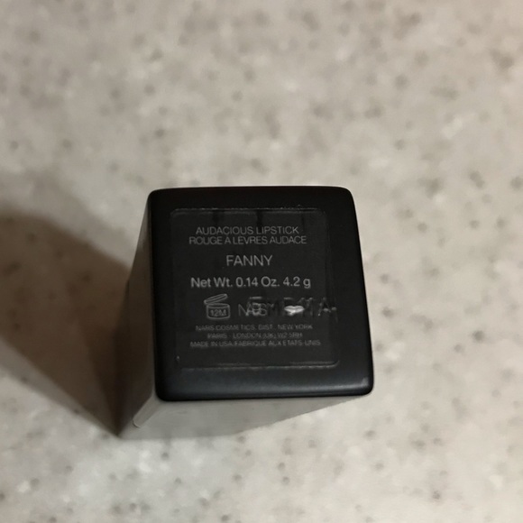 Sold NARS | NEW | audacious lipstick | Fanny - Picture 9 of 10